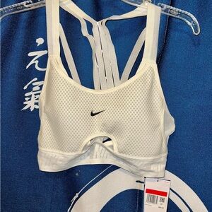 Nike Sports Bra NWT